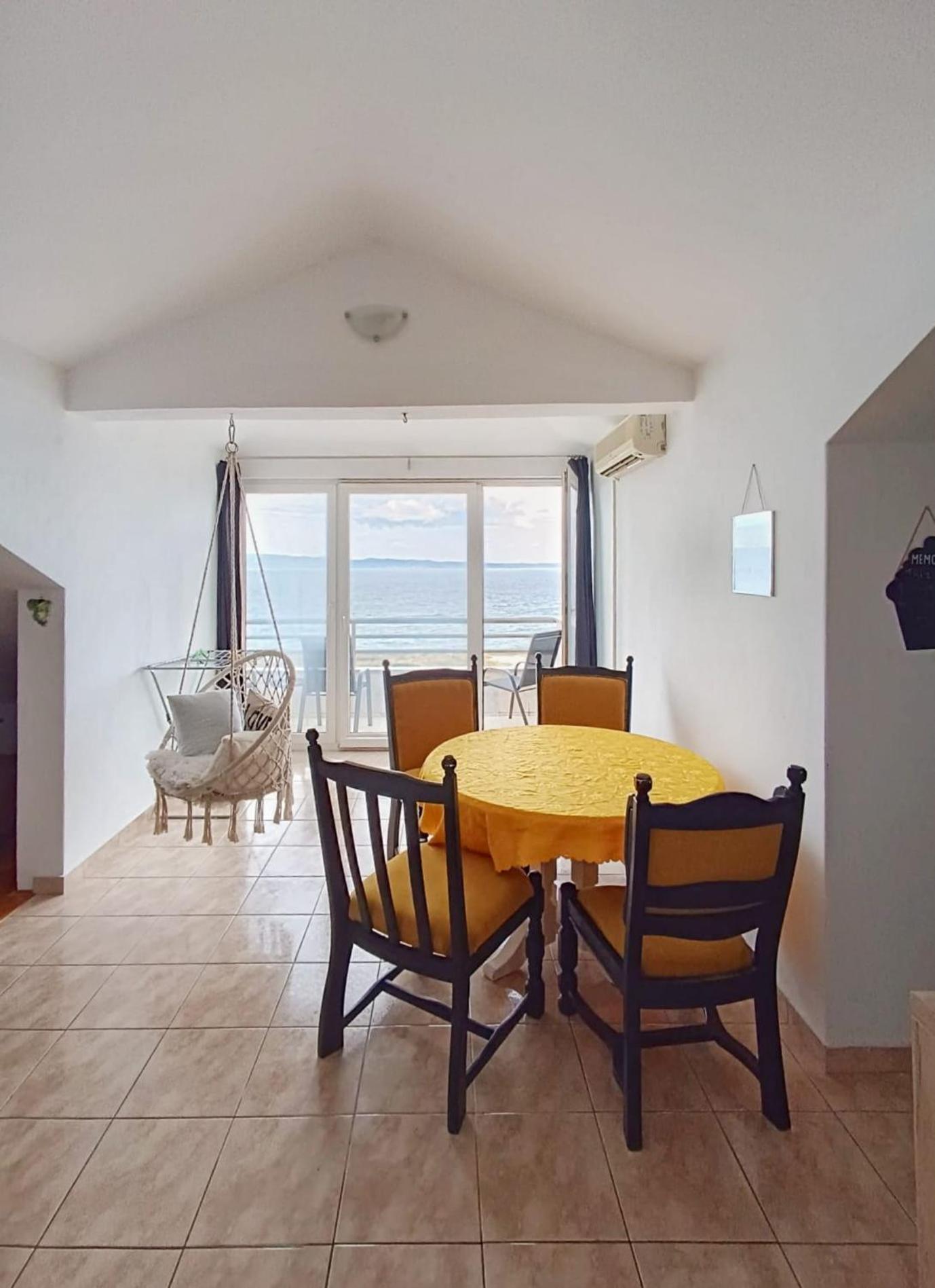 Apartment Lo - With Swimming Pool سبليت المظهر الخارجي الصورة